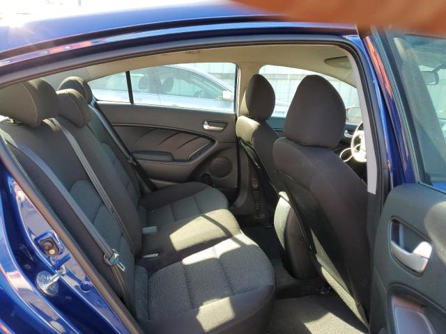 3KPFK4A79JE200262 KIA FORTE LX