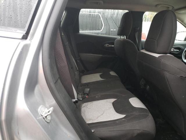 1C4PJLCB4EW126859 Jeep Cherokee Latitude
