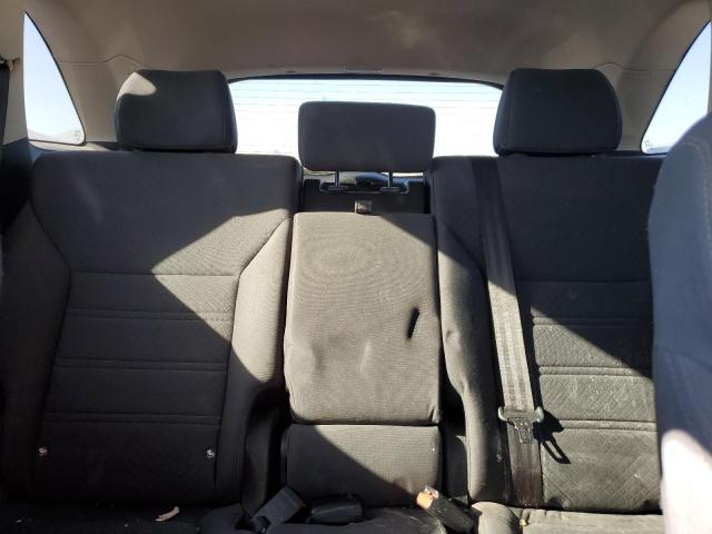5XYPG4A38GG004585 KIA SORENTO LX