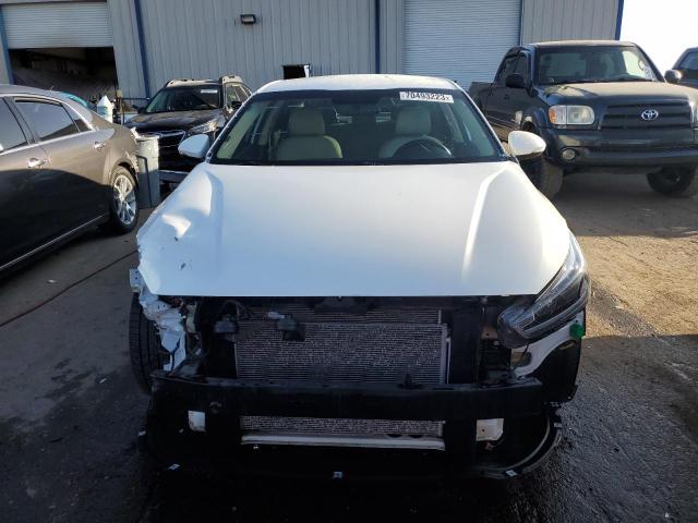 KNALC4J17J5104909 KIA Cadenza Luxury