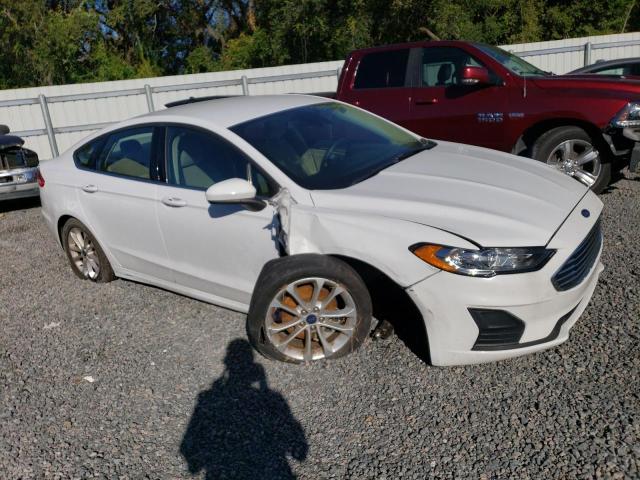 3FA6P0HD0KR159431 Ford FUSION SE