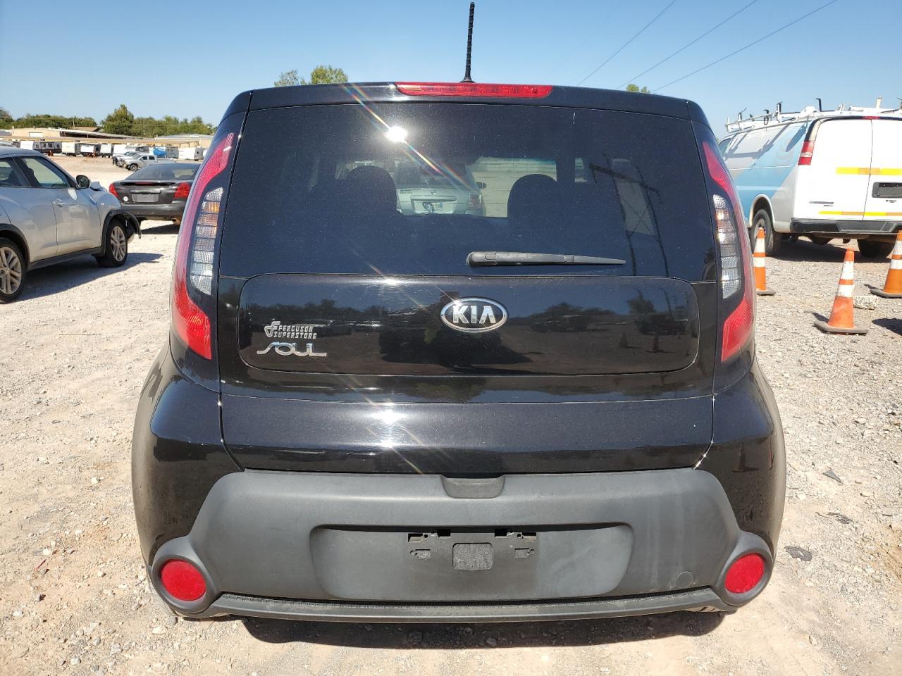 KNDJN2A21F7216019 2015 Kia Soul