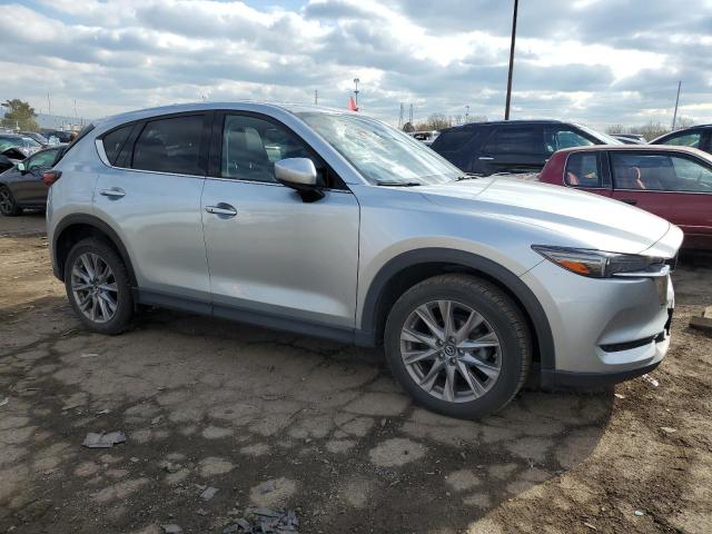  MAZDA CX-5 2020 Сріблястий