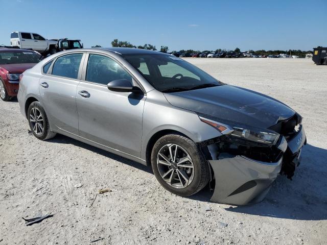 3KPF24AD6NE450876 KIA FORTE FE