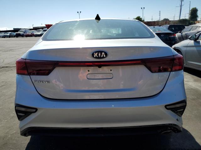 3KPF24AD8LE243208 KIA FORTE FE