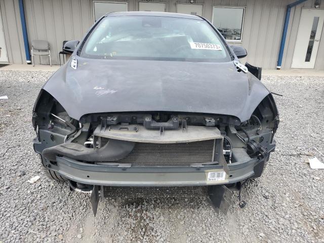 1G4PT5SV7E4197840 Buick Verano Premium
