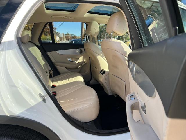 WDC0G4KB9HF154467 Mercedes-Benz Glc 300 4matic