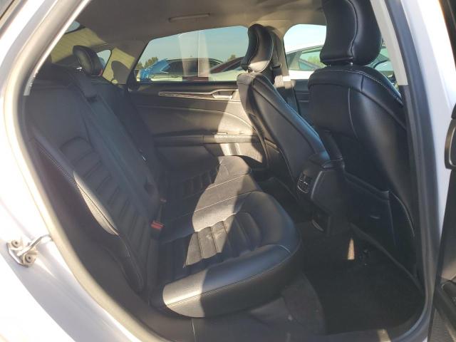 3FA6P0MU3KR135761 Ford FUSION SEL
