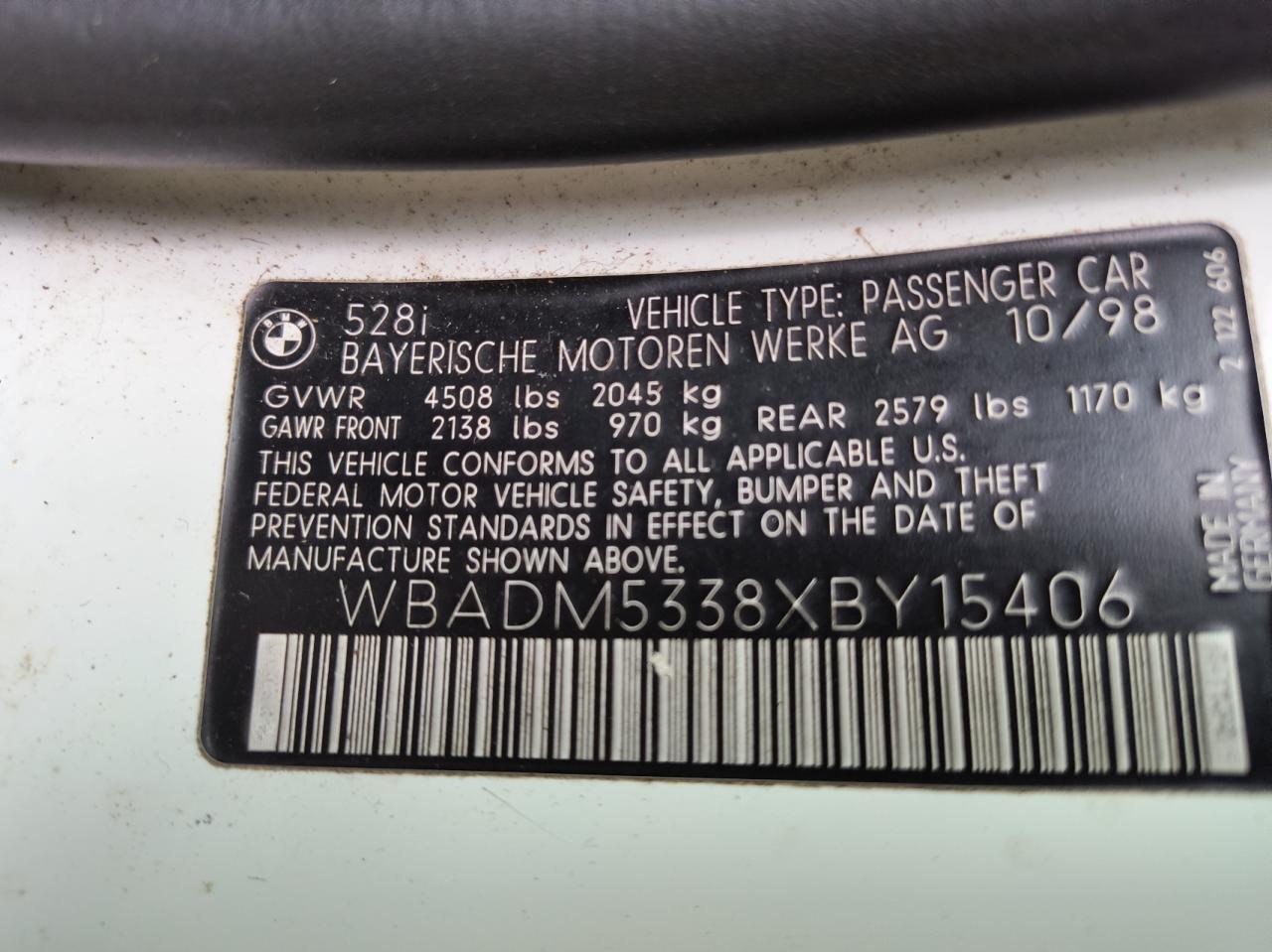 WBADM5338XBY15406 1999 BMW 528 I