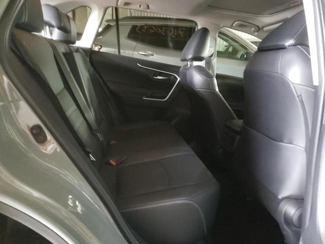 2T3A1RFV2MW238751 Toyota Rav4 Xle Premium