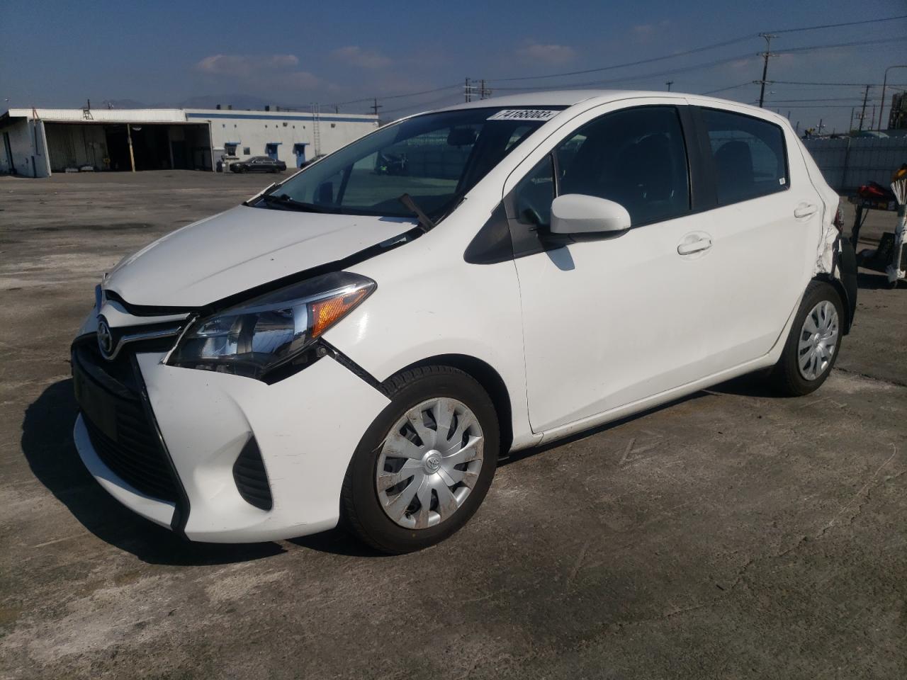 Toyota Yaris 2015 эвакуатор