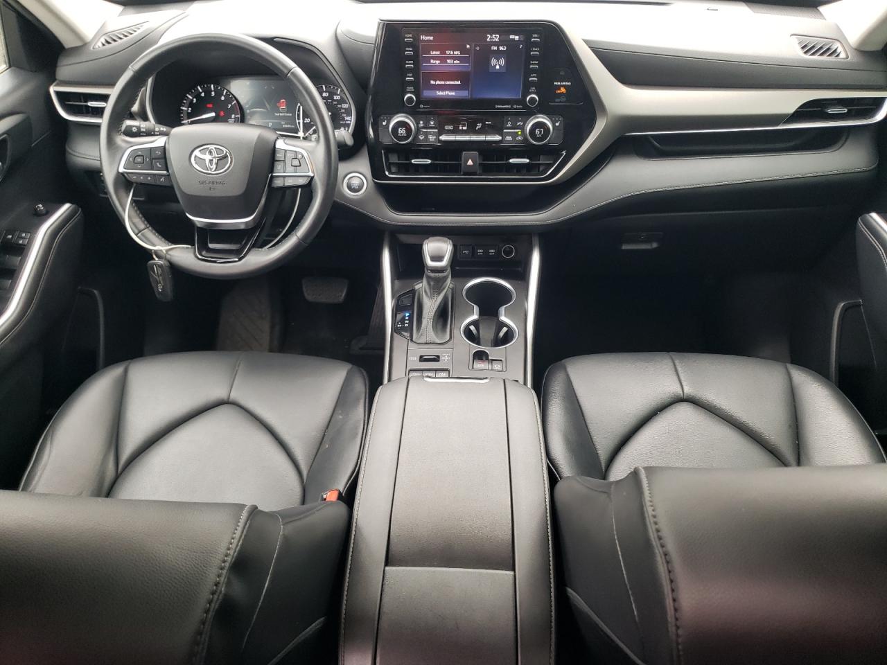 5tdgzrbh8ms145947 5TDGZRBH8MS145947 2021 Toyota Highlander Xle