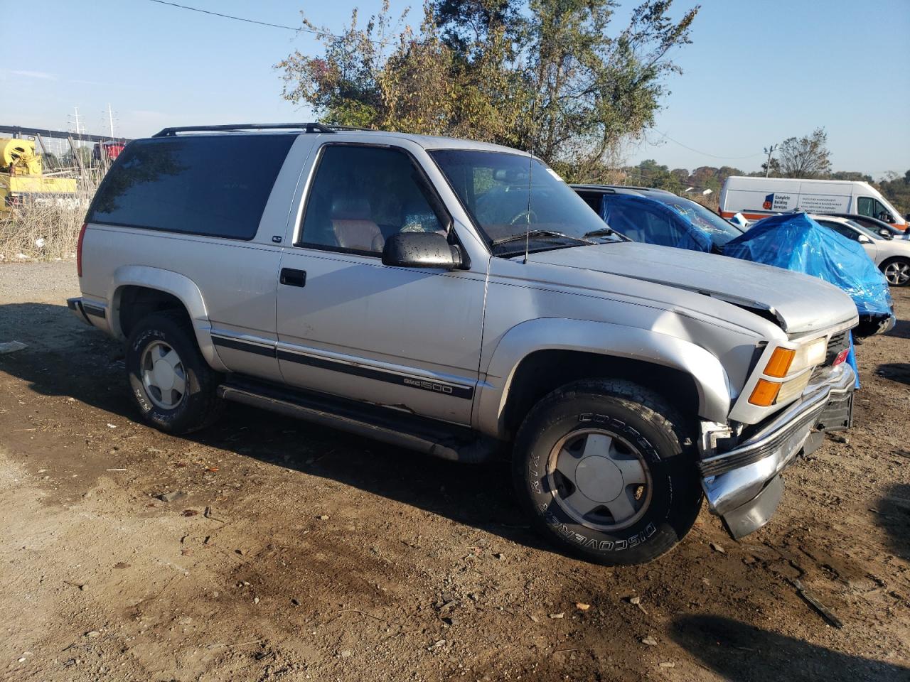 3GKEK18R4VG526227 1997 GMC Yukon