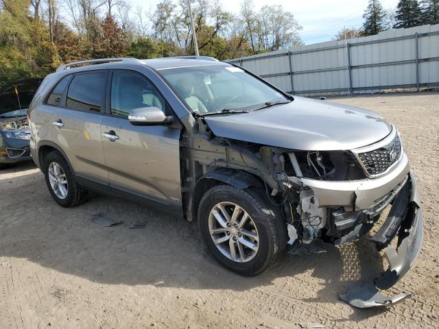 5XYKTDA71FG590411 KIA SORENTO LX