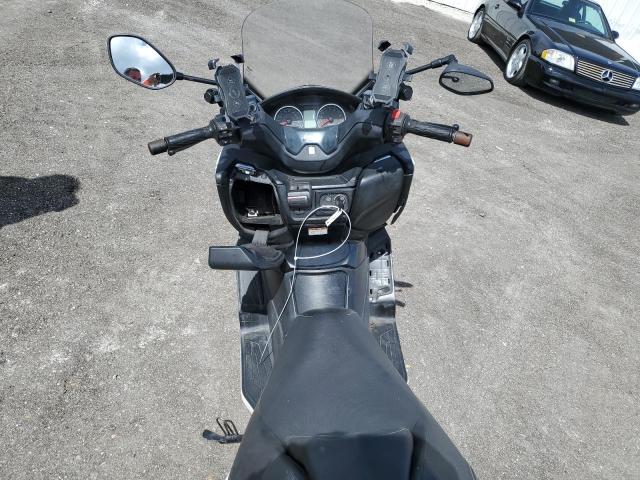 2018 SUZUKI AN400 A JS1DU11E0J2100072