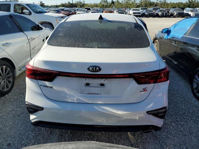 3KPF34AD8KE062315 KIA Forte Gt Line