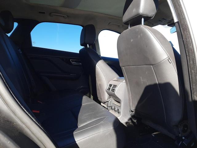 SADCS2FX5KA601882 Jaguar F-Pace