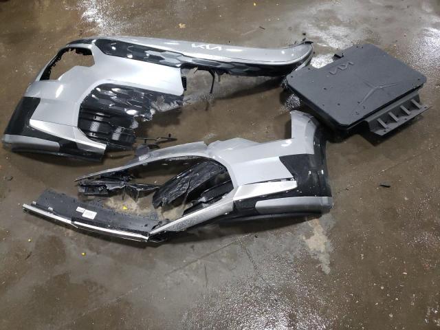 KNDCR3L10P5072399 KIA Niro Wind