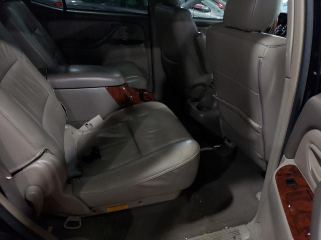 2006 Toyota Sequoia - Image 10