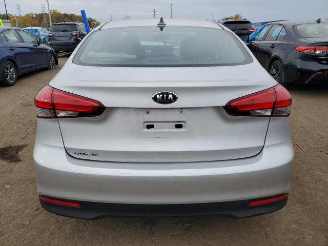 3KPFK4A77JE182974 | 2018 KIA FORTE LX