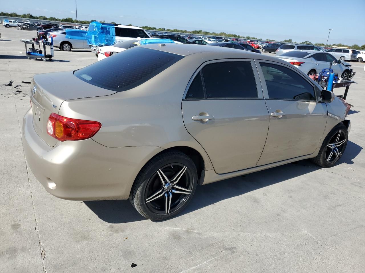 1NXBU4EE0AZ241426 2010 Toyota Corolla Le