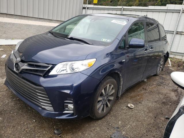 2018 Toyota Sienna XLE