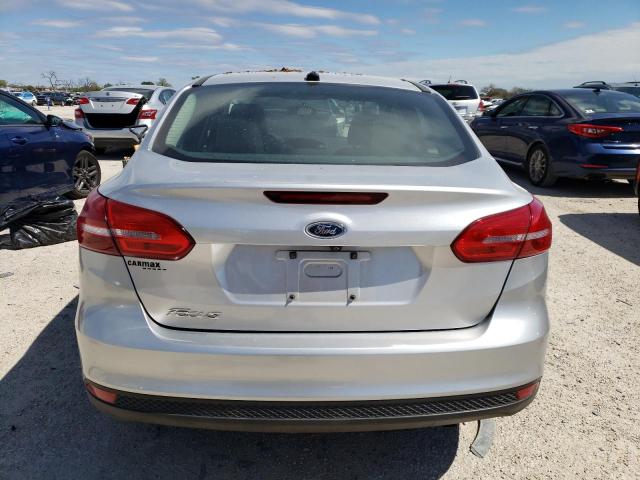 1FADP3E20JL331613 Ford FOCUS S