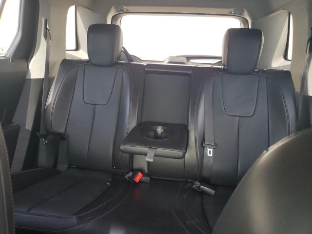 2GKFLPE35G6142122 GMC Terrain Slt