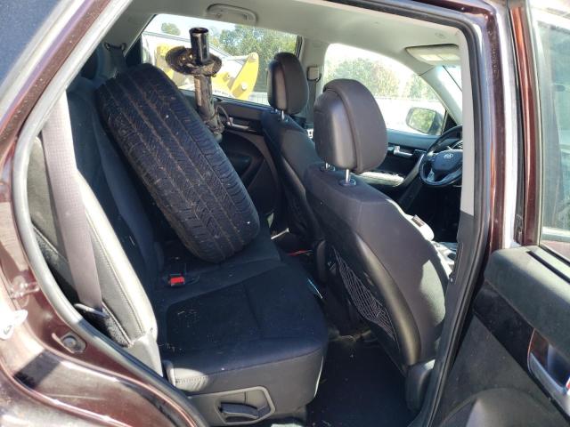 5XYKT4A77FG556909 KIA SORENTO LX
