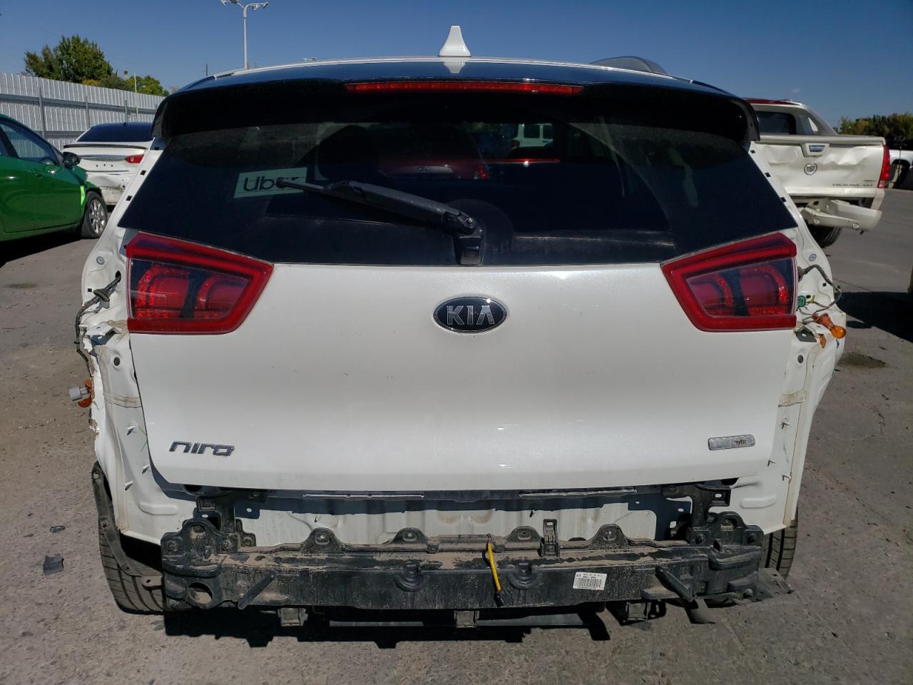 KNDCB3LC0K5337725 Kia Niro FE 6