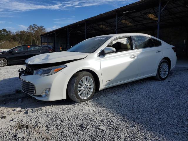 2015 Toyota Avalon Hybrid 