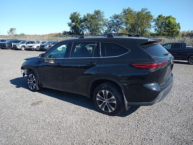 2021 Toyota Highlander Xle VIN: 5TDGZRBHXMS554113 Lot: 70338383