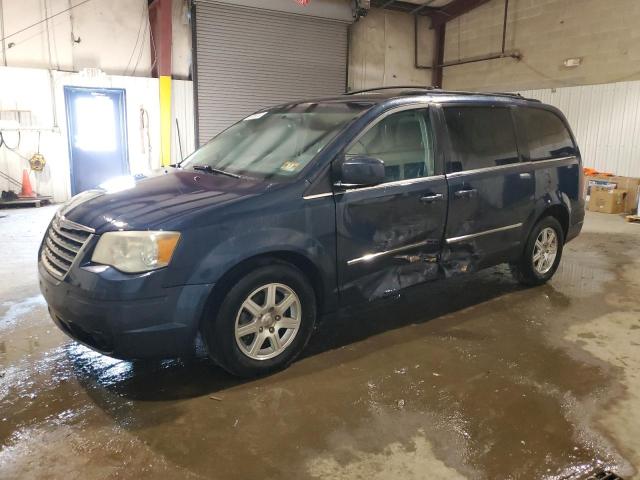 2009 Chrysler Town & Country Touring