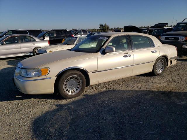 Salvage Lincoln Town Car in Oregon from 1 250 Copart