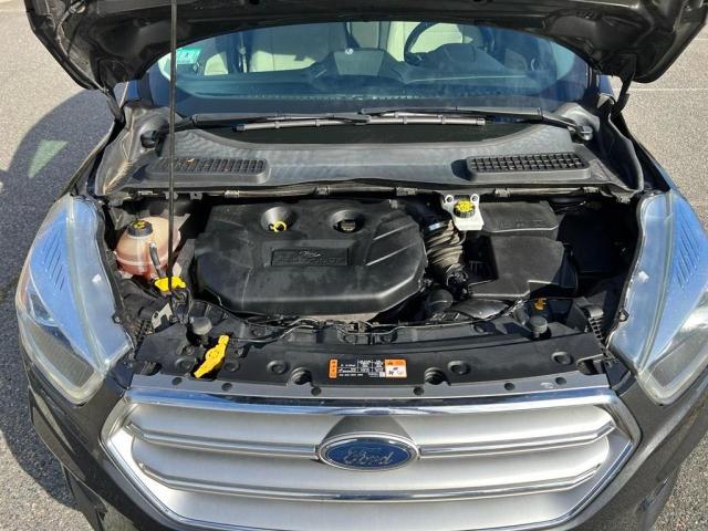 1FMCU9G91HUA52151 Ford ESCAPE SE
