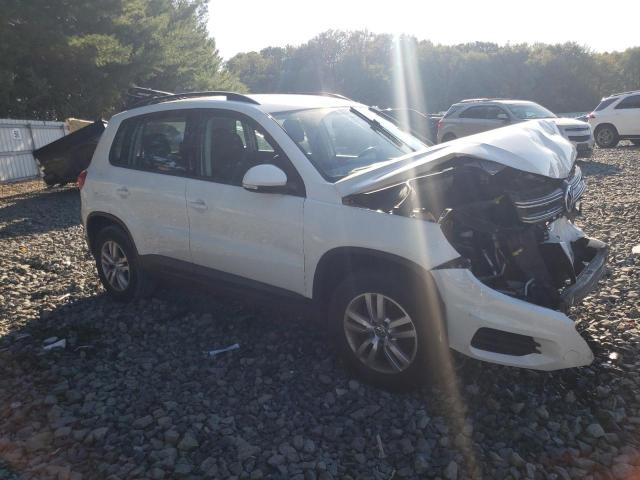 2015 VOLKSWAGEN TIGUAN S - WVGBV7AX1FW566409