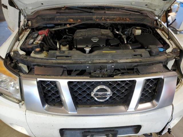 1N6BA0EC2EN504680 Nissan TITAN S