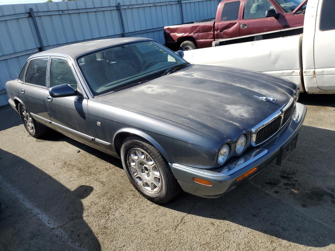 SAJHX1248WC850388 1998 Jaguar Xj8