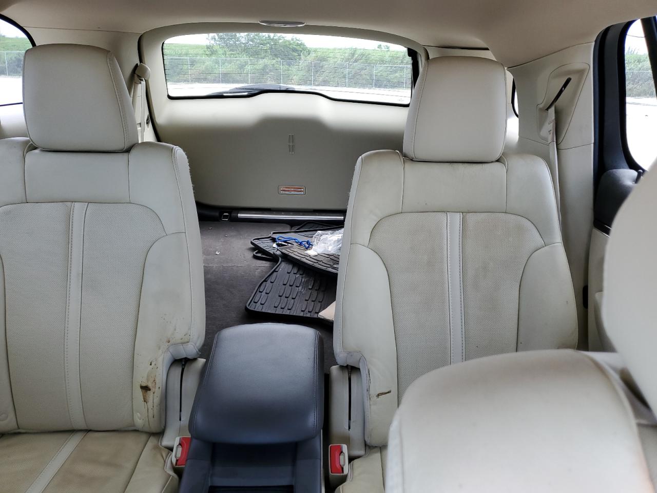 2lmhj5at9fbl02531 2LMHJ5AT9FBL02531 2015 Lincoln Mkt