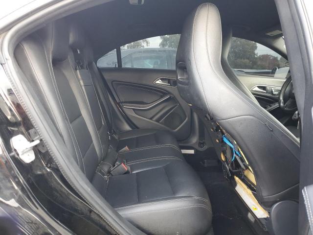 WDDSJ4EB6HN411074 Mercedes-Benz CLA 250
