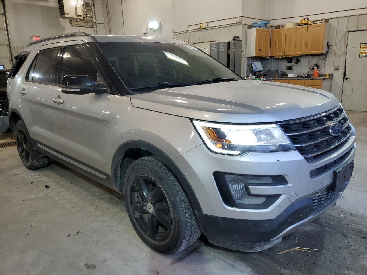 1FM5K8DH2GGC58242 2016 Ford Explorer Xlt