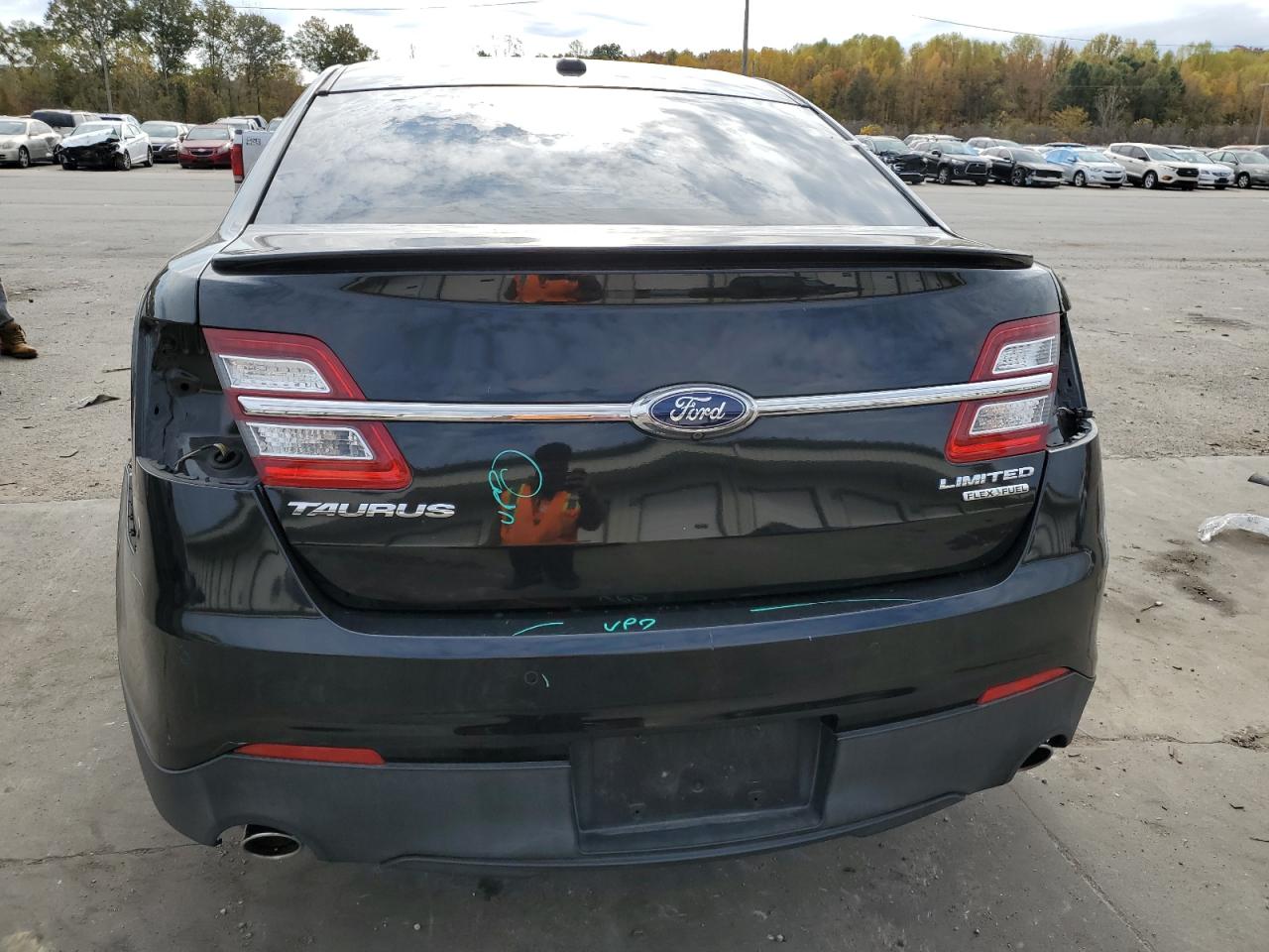 2014 Ford Taurus Limited vin: 1FAHP2F82EG136156