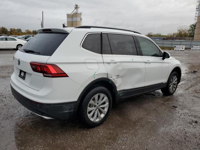 3VV3B7AX3KM063901 Volkswagen Tiguan SE 3