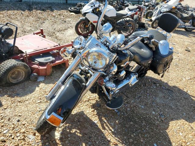2017 HARLEY-DAVIDSON FLSTC HERI 1HD1BWV11HB040136