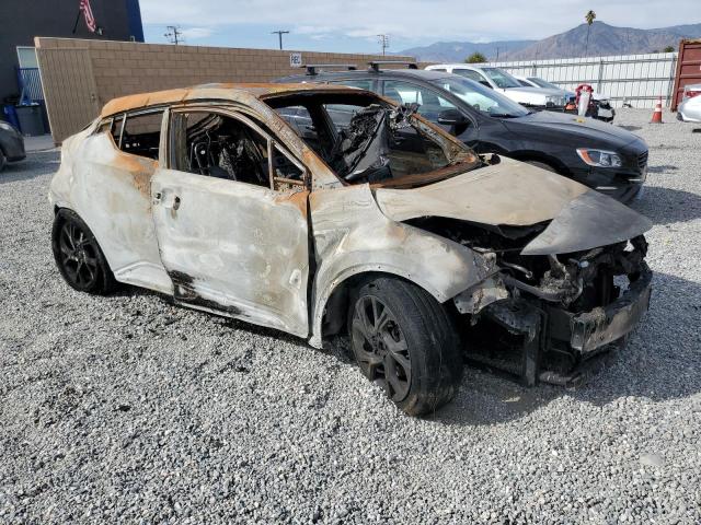 2021 TOYOTA C-HR XLE - JTNKHMBX6M1108203
