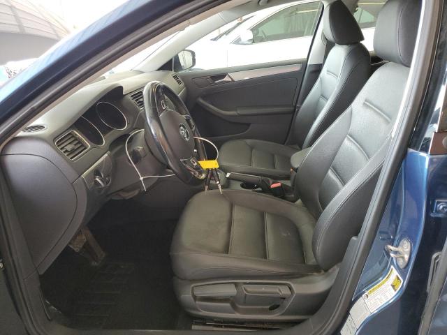  VOLKSWAGEN JETTA 2017 Синій