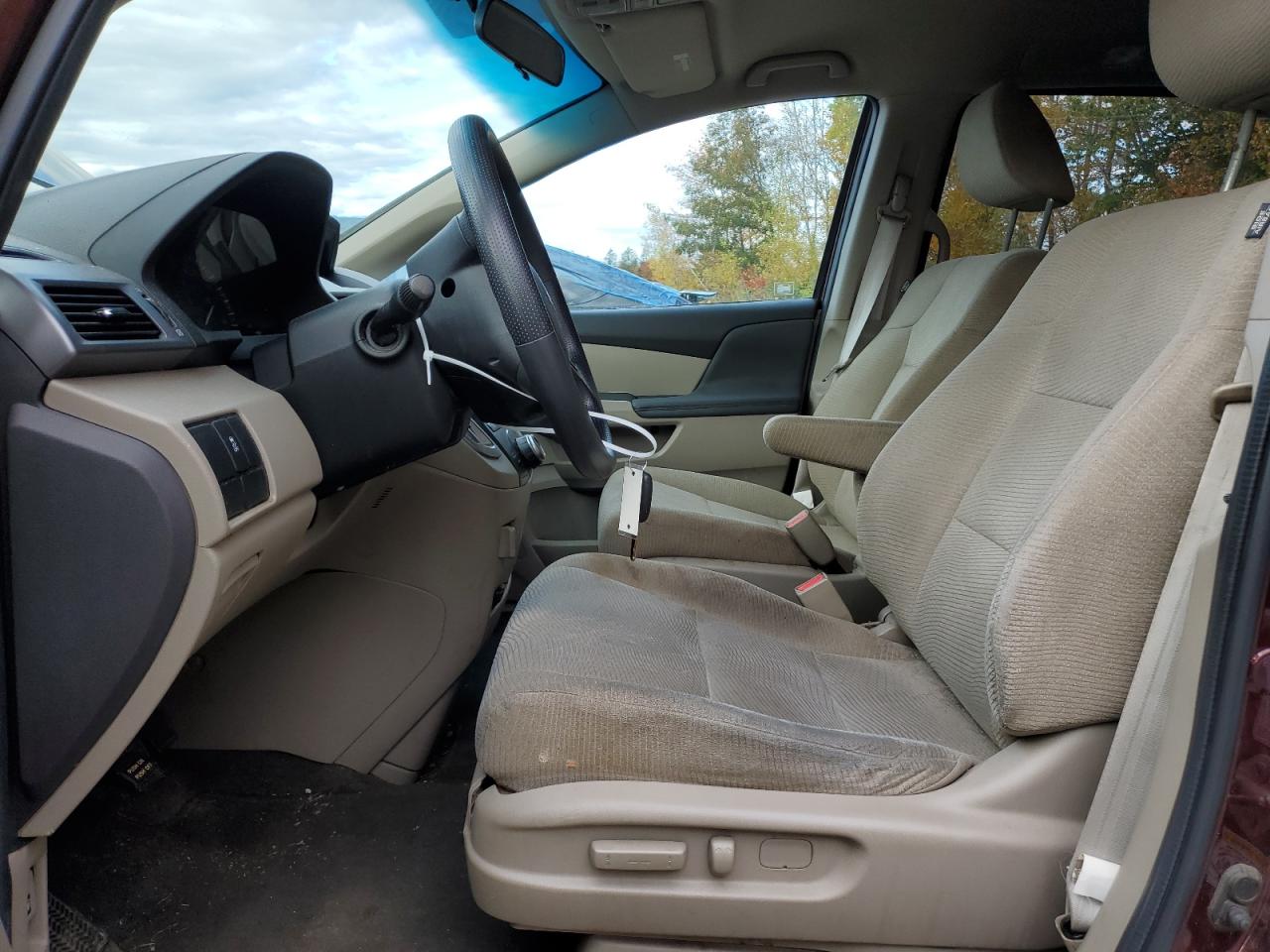 5FNRL5H2XCB094783 2012 Honda Odyssey Lx