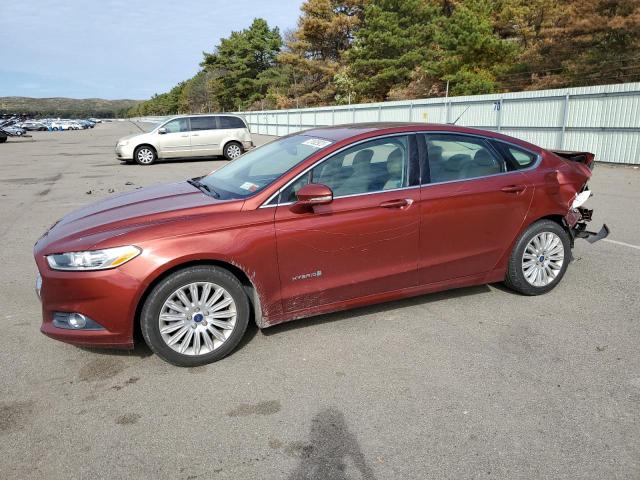Lot #2416000385 2014 FORD FUSION SE salvage car