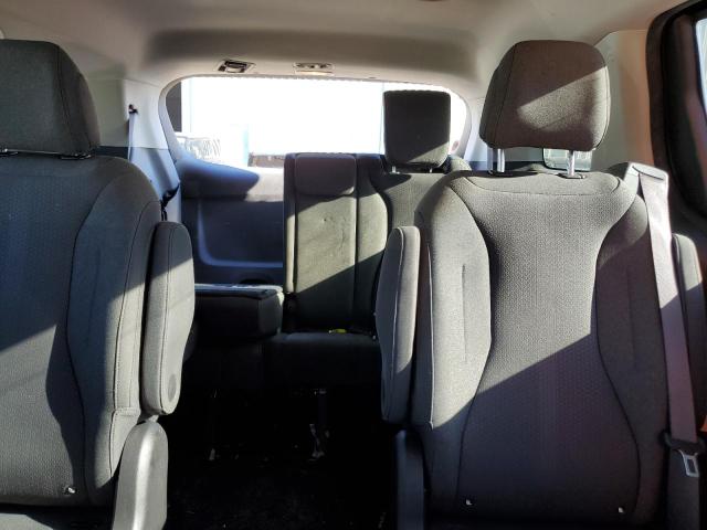 KNDNB4H33N6060347 KIA Carnival Lx