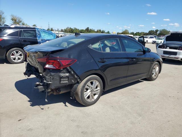 5NPD84LF6KH441798 Hyundai Elantra SE 3